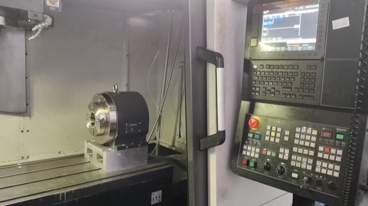 四軸轉(zhuǎn)臺(tái)